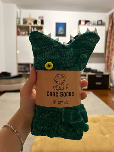 croc/Animal Hugging Socks